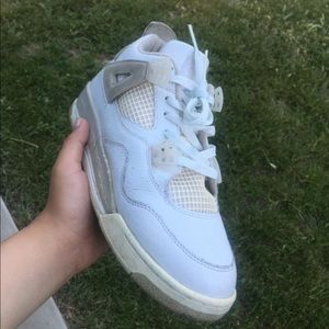 NIKE AIR JORDAN 4 RETRO IV